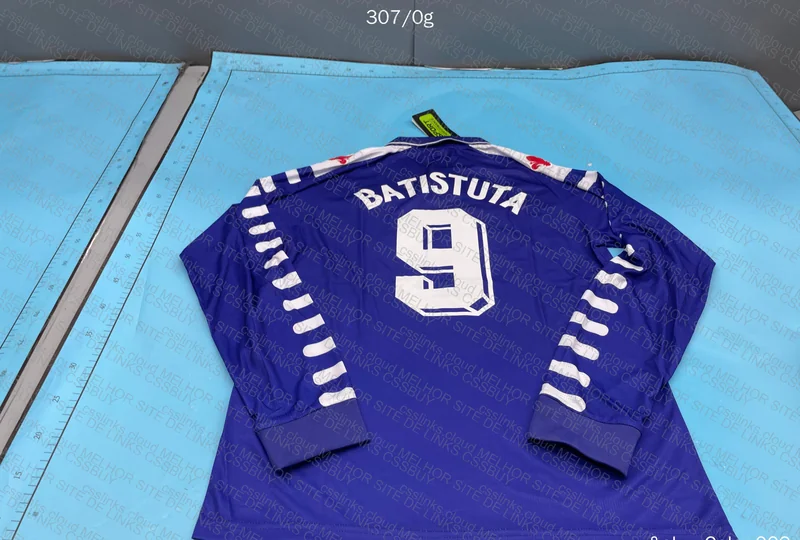Fiorentina Retro Batistuta 98 Shirt 2