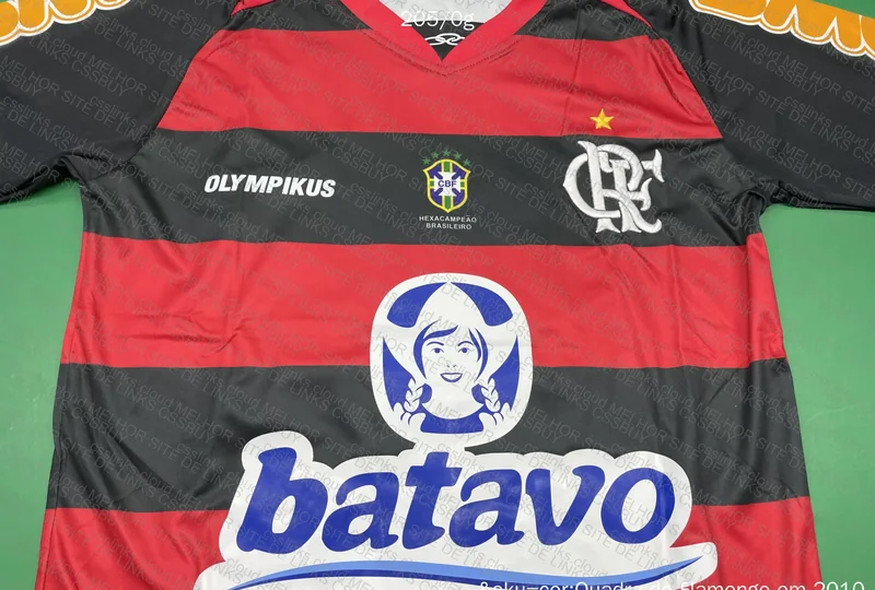 Flamengo 2010/2011 Ronaldinho Shirt 3