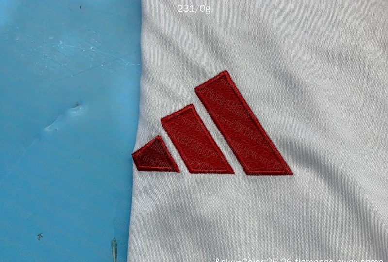 Flamengo White Jersey Fan 4