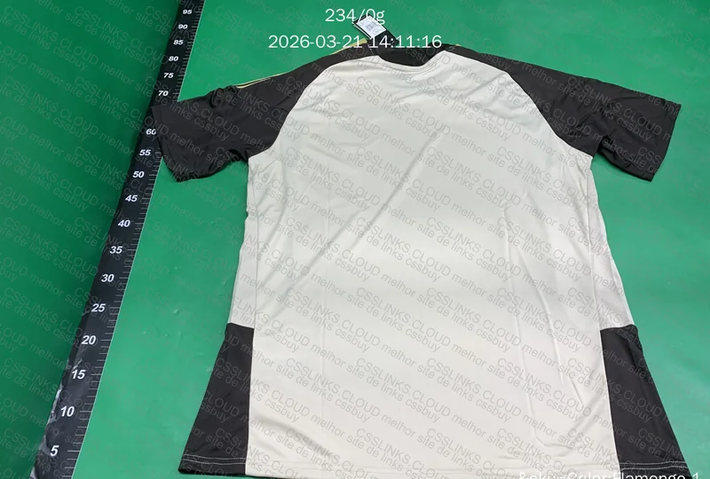 Camisa Flamengo Treino e comissão 2026 - Bege 7