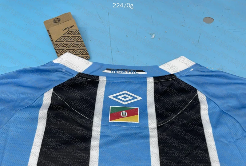 Grêmio Shirt (Help) 4
