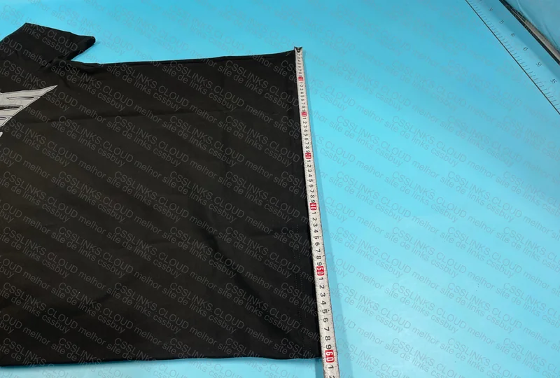 Gymshark Shirt with Measurements 5