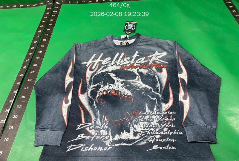 Camisa hellstar manga longa