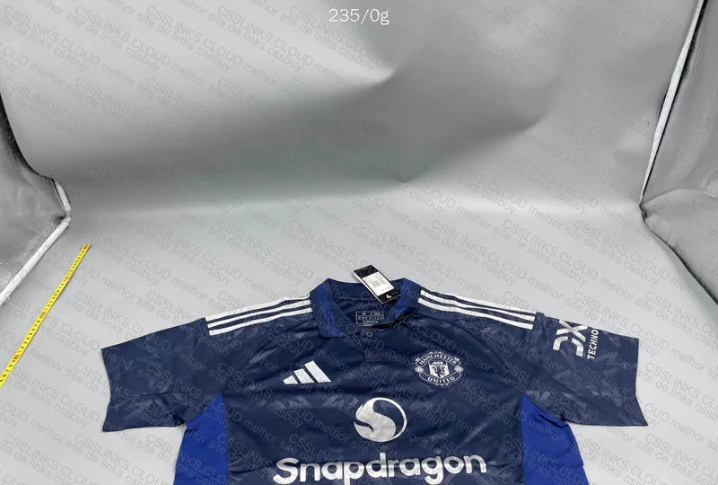 II Manchester United 24/25 Shirt 2