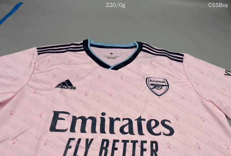 III Arsenal 22/23 Shirt 4