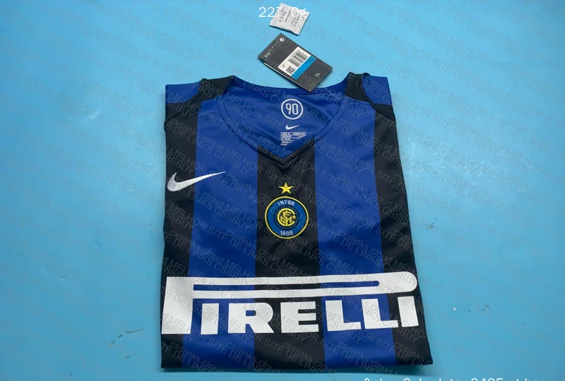 Inter Milan Retro Shirt 04/05 3