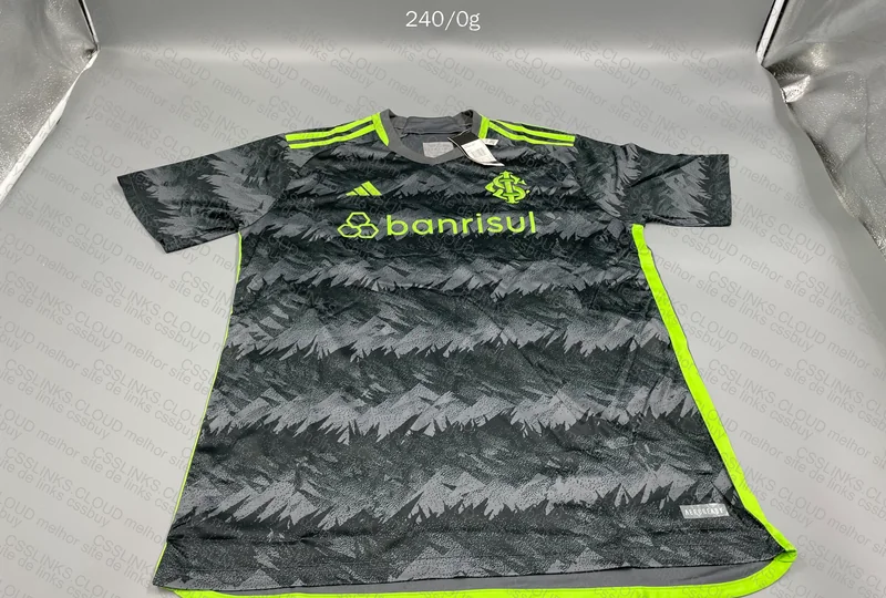 Internacional III 23/24 Shirt 3