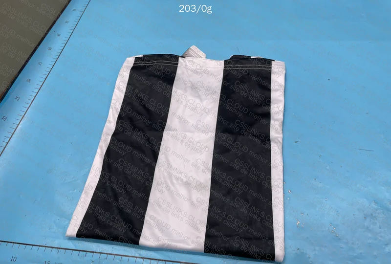 Juventus 24/25 Jersey **HELP**