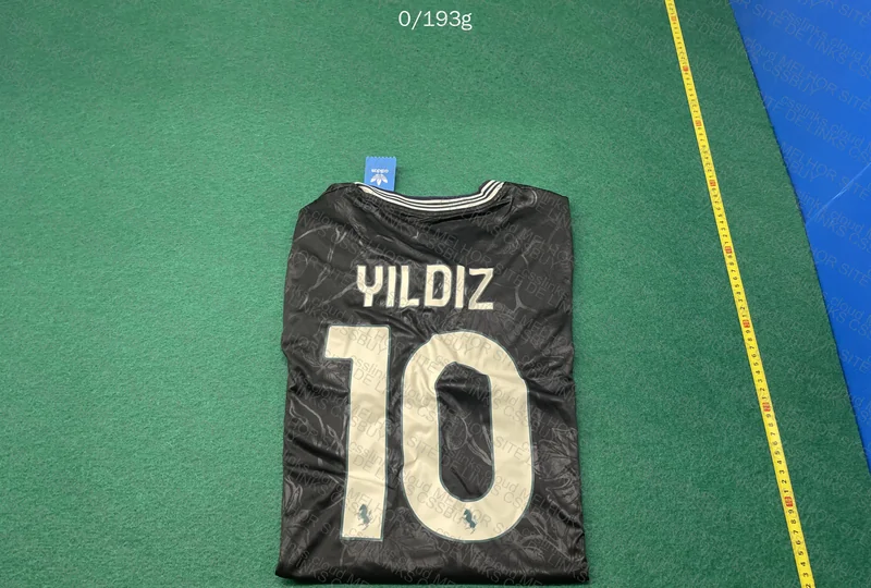 Juventus 25/26 Jersey 3 (Yildiz)