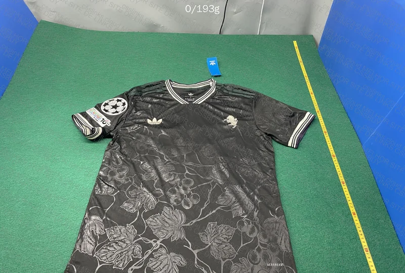 Juventus 25/26 Jersey 3 (Yildiz) 2