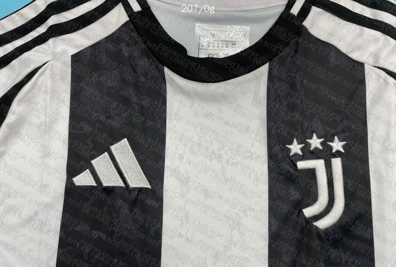 Juventus - Blind Box Jersey 3