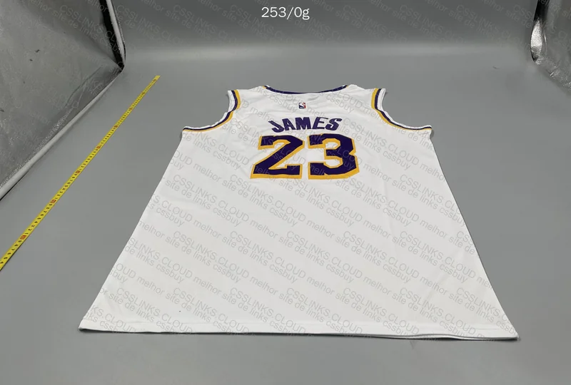 Lakers Shirt 23 2