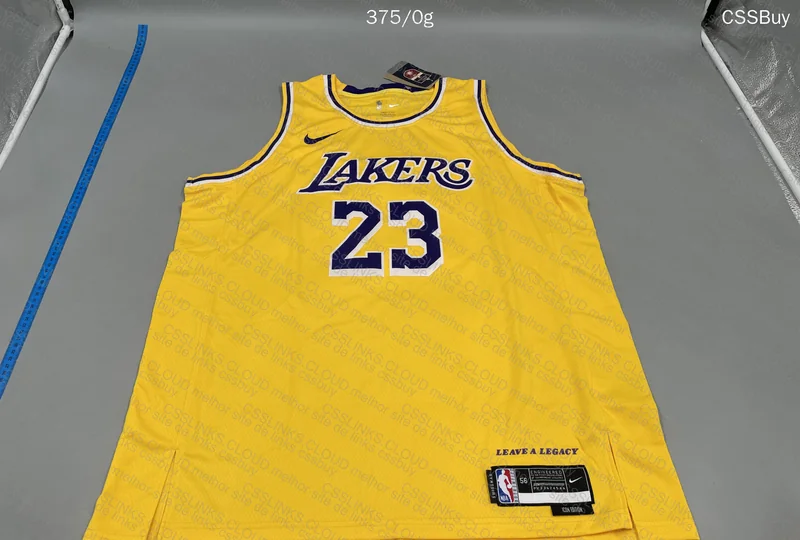 Lakers LeBron James Shirt