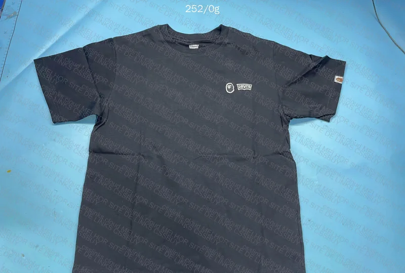 Levi's x Bape T-Shirt 3