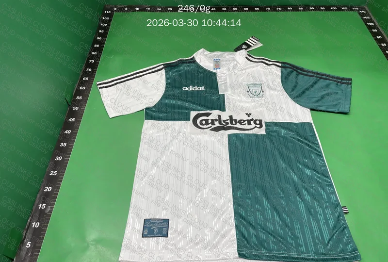 Camisa liverpool 3