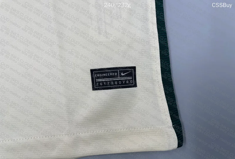 Liverpool 21/22 Shirt 5