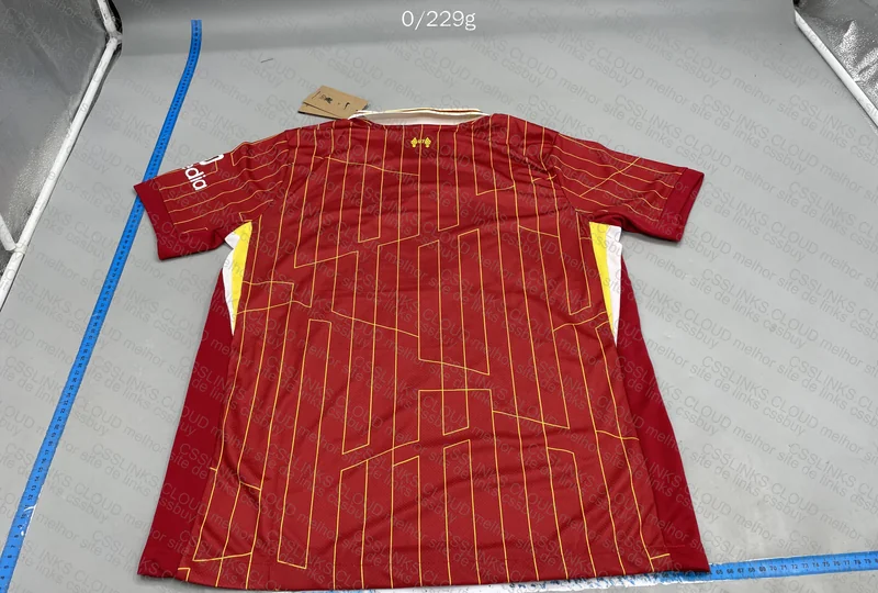 Liverpool 24/25 Shirt 3