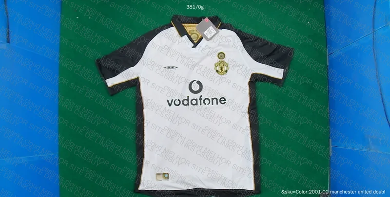 Man. United Double-Sided/Reversible Shirt 2