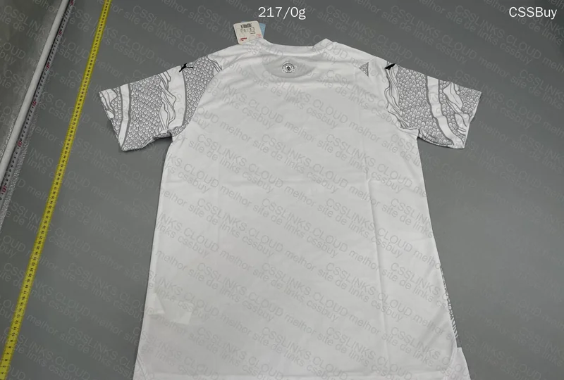 Manchester City Year of the Dragon 24/25 Shirt 3
