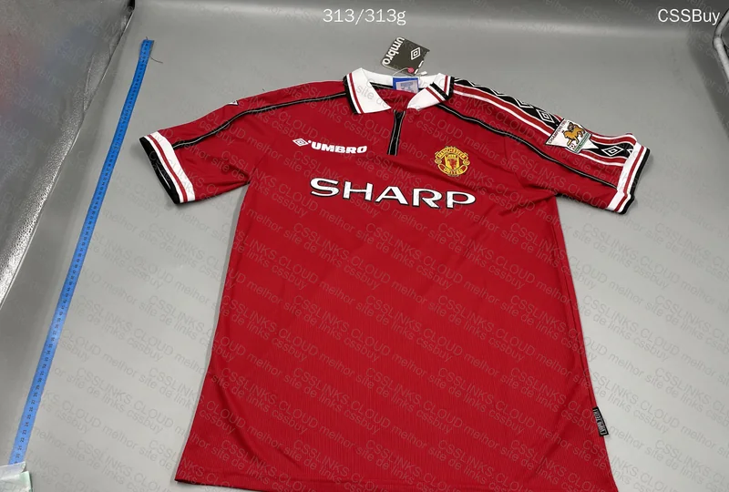 Manchester United Shirt 3