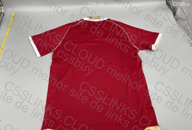 Manchester United Shirt 2006 2077