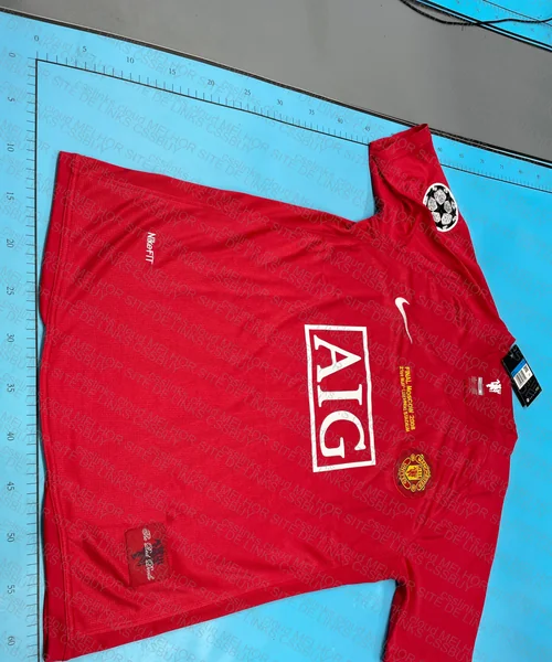 Manchester United Shirt 2008 3