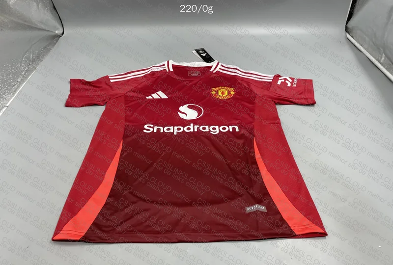 Manchester United Shirt (with measurements)