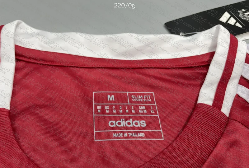 Manchester United Shirt (with measurements) 4