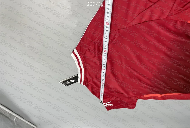 Manchester United Shirt (with measurements) 8