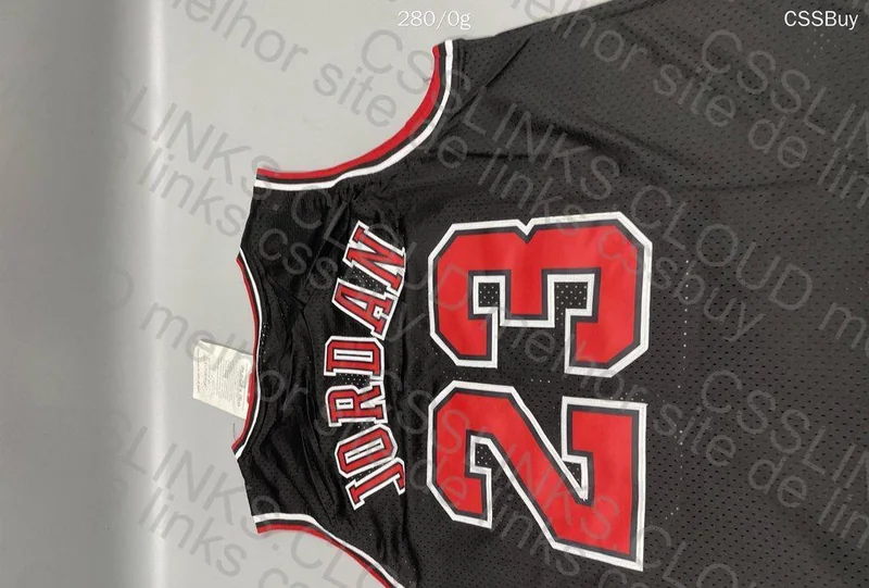 Michael Jordan Chicago Bulls 97-98 Black Mitchell & Ness Shirt