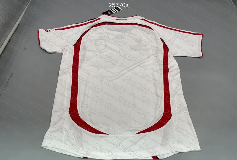 Milan Retro 06/07 Jersey 4