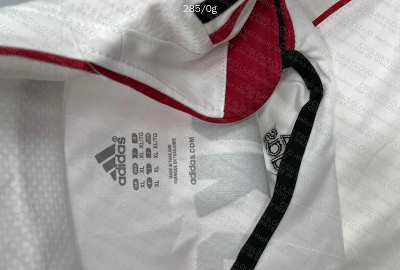 Milan Retro Kaka Jersey