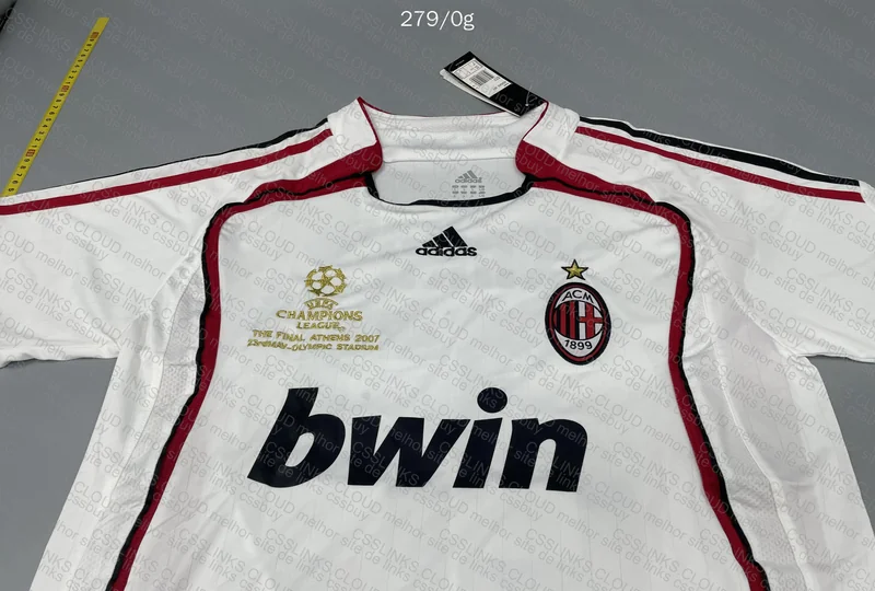 Milan Retro Kaka Jersey 3