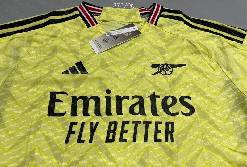 Player Model Shirt 3