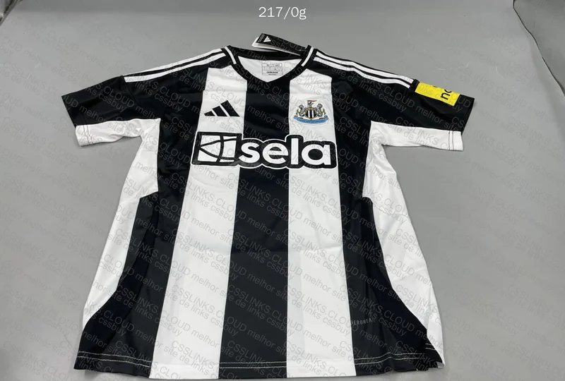 Newcastle 24/25 Shirt 4
