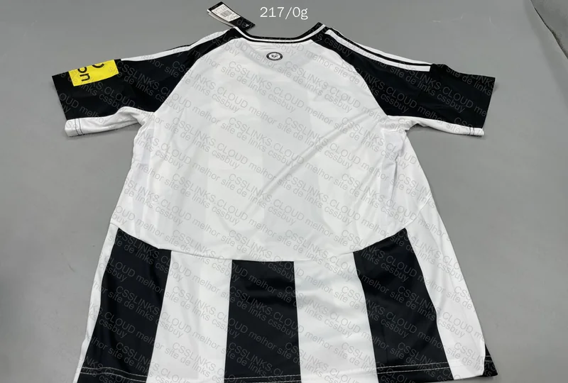 Newcastle 24/25 Shirt 7