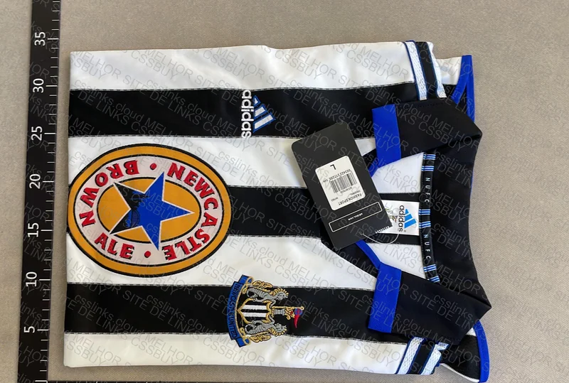 Newcastle 99-00 Shirt 2