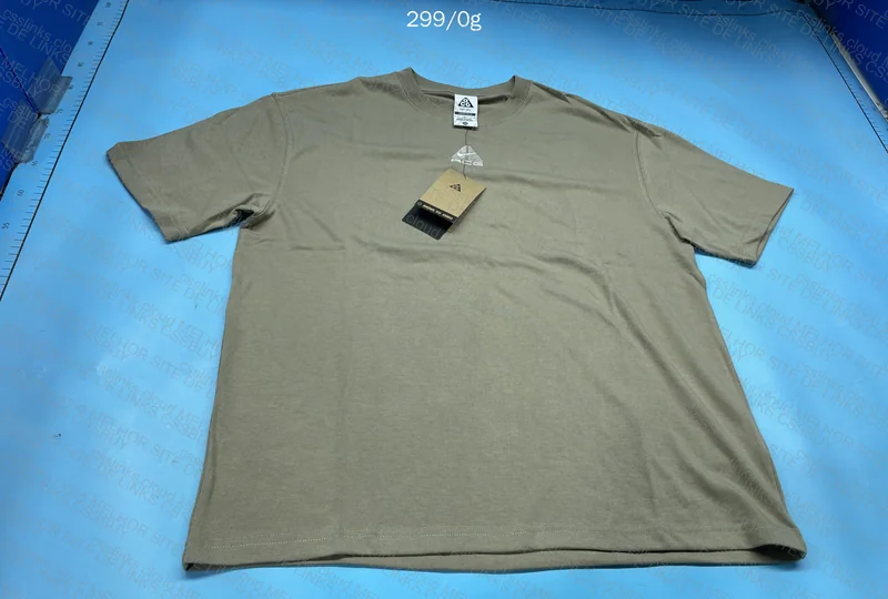 Nike ACG Shirt 2