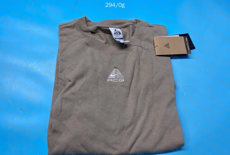 Nike ACG Shirt 2