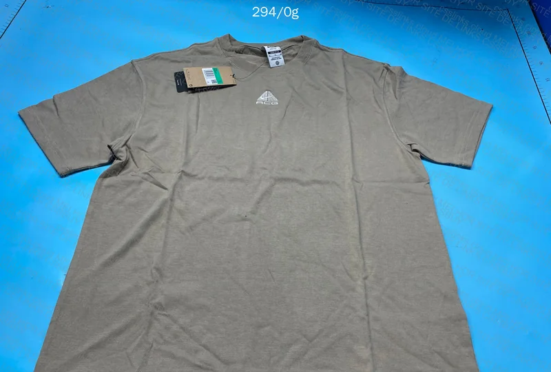 Nike ACG Shirt 4