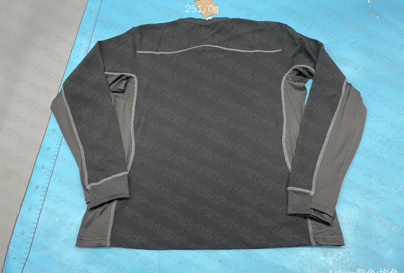 Nike ACG DryFit Shirt 4