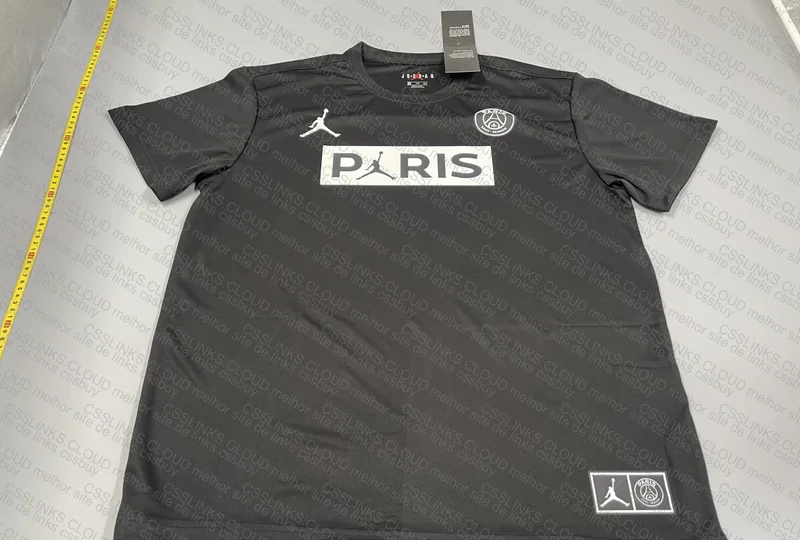 Nike Dri-Fit Shirt