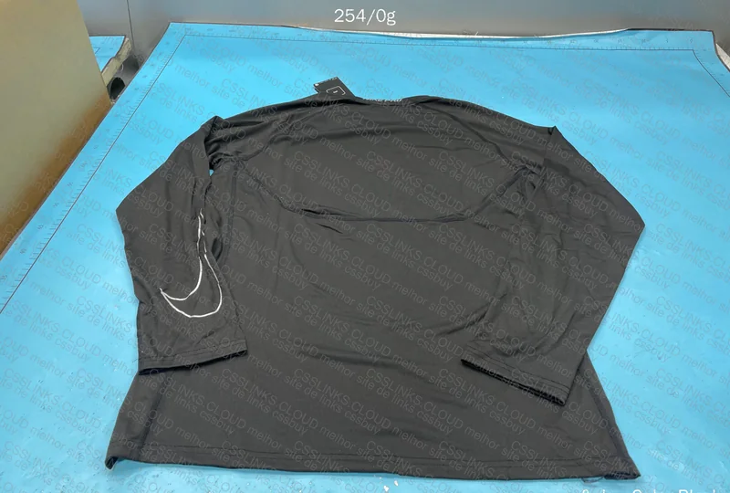 Nike Dri-Fit Long Sleeve Shirt 2