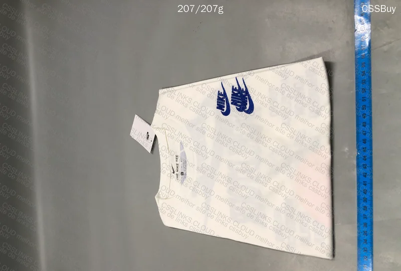 Nike World Tour Shirt 2