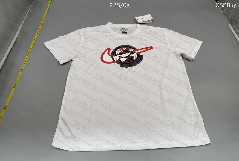Nike WorldWide Shirt (with measurements) 6