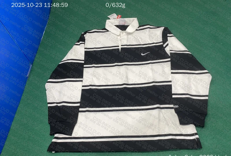 Nike x Supreme Shirt