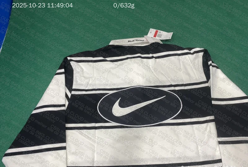 Nike x Supreme Shirt 6