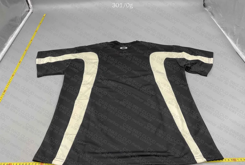 Oakley 00s Shirt 4