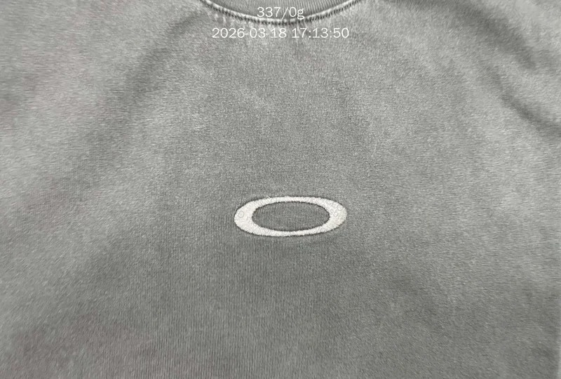 camisa Oakley (com medidas)