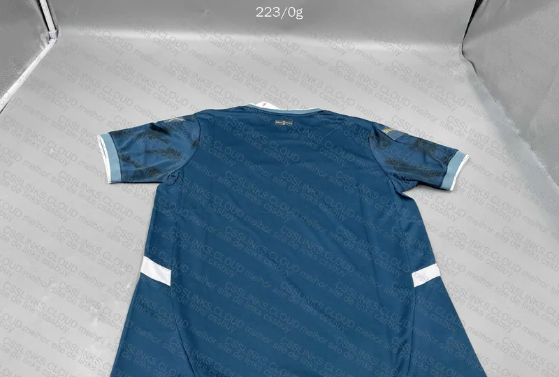 Olympique de Marseille 24/25 Shirt 4